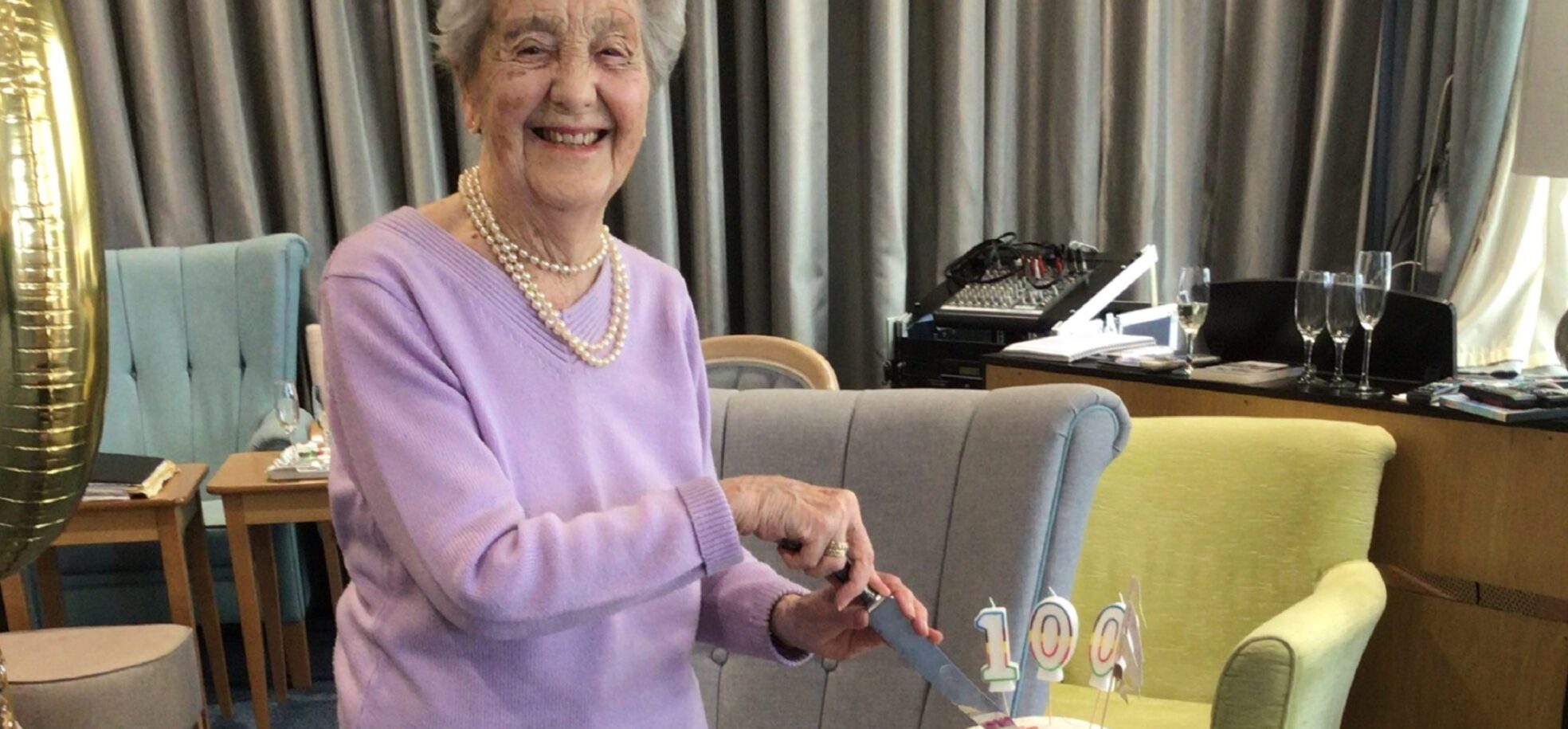 RMBI Home Connaught Court resident Doris Lee, celebrates her 100th birthday at the Home where she enjoyed a beautiful cake and flowers